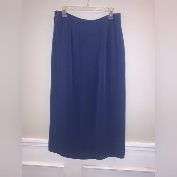Women’s Eileen Fisher 100% Silk Blue MIDI Skirt, PM size - Picture 6 of 6